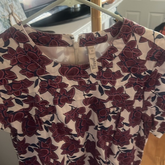 Fossil dress, medium. Like new. Floral print shift dress. - Picture 4 of 6